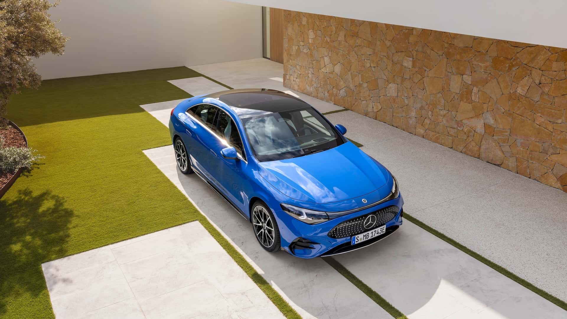 2025 Mercedes-Benz CLA